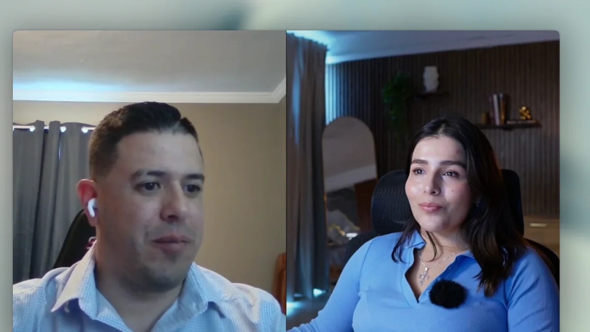 Ameyalli Orea con Hernan Villareal durante su testimonio en video
